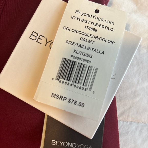Beyond yoga, New with tags extra large - Picture 3 of 4